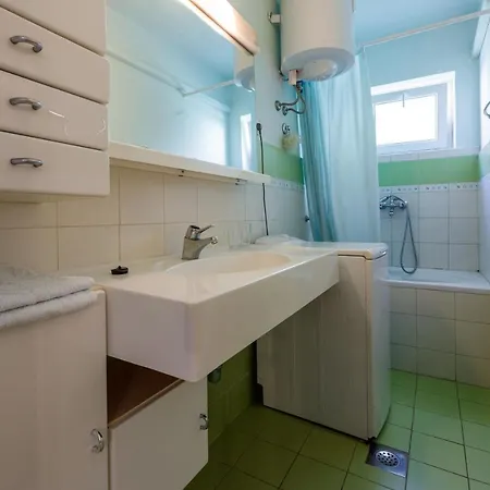 Eugen Апартаменты *